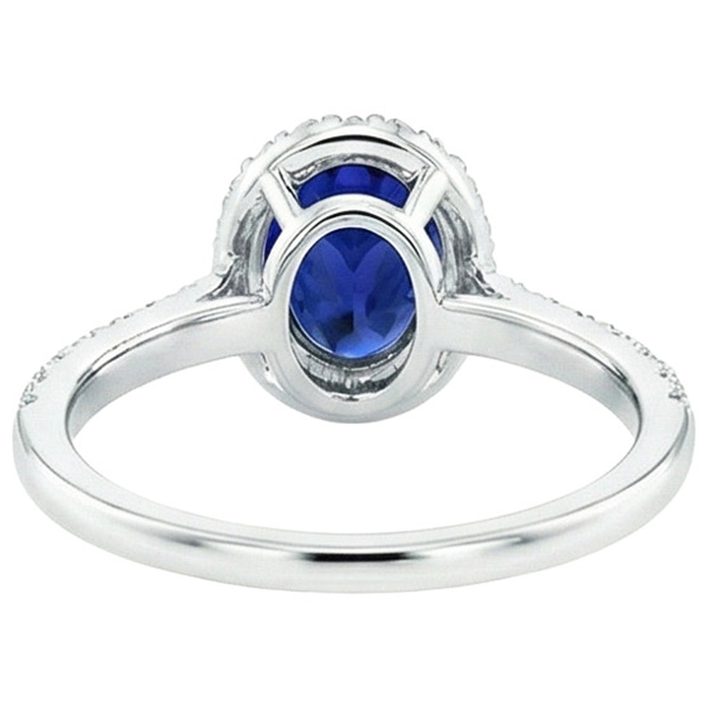 vero oval diamante 5.50carati anello su bianco