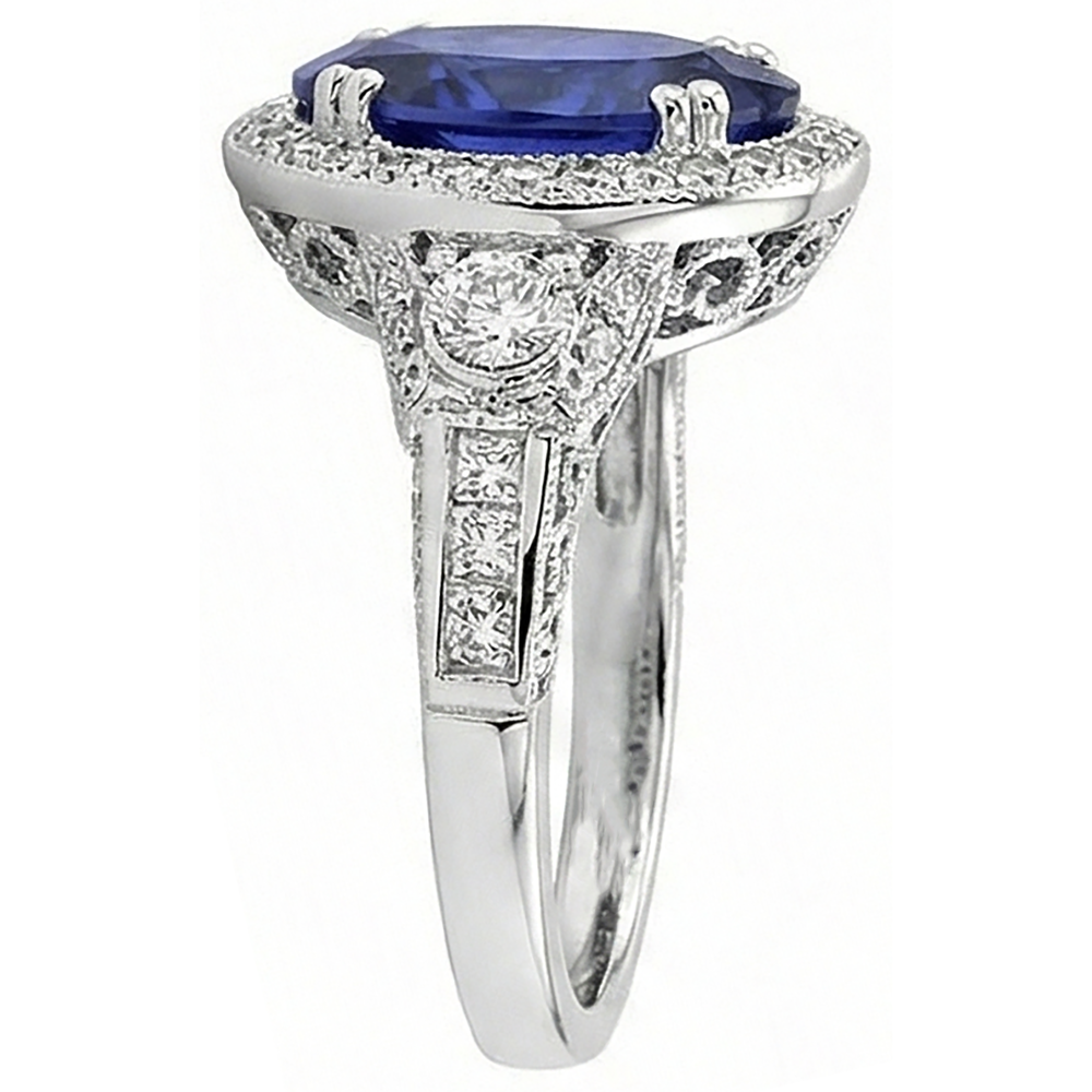 vero round tanzanite 5.40carati anello vista di profilo