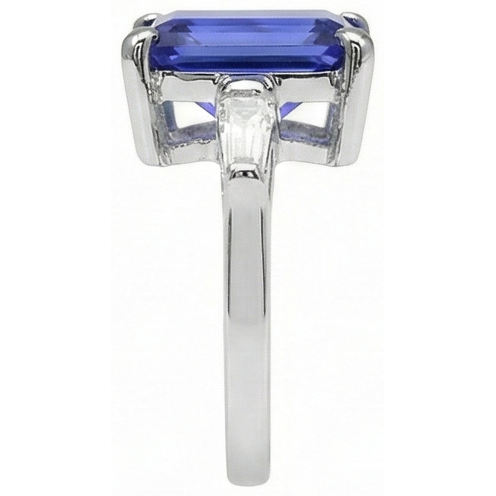 Anello di fidanzamento con tanzanite e baguette a taglio smeraldo da 8,30 carati