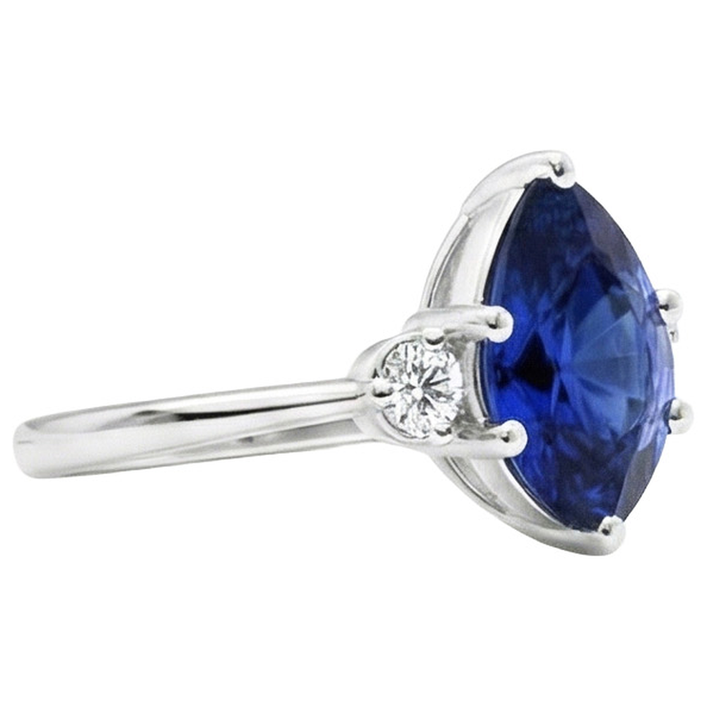 Anello di fidanzamento con zaffiro blu 3 pietre diamante taglio a pera 3.50 carati