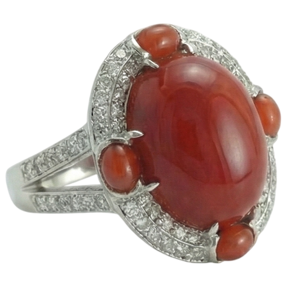 Anello di fidanzamento in oro bianco 14k con corallo naturale e diamanti da 10 ct