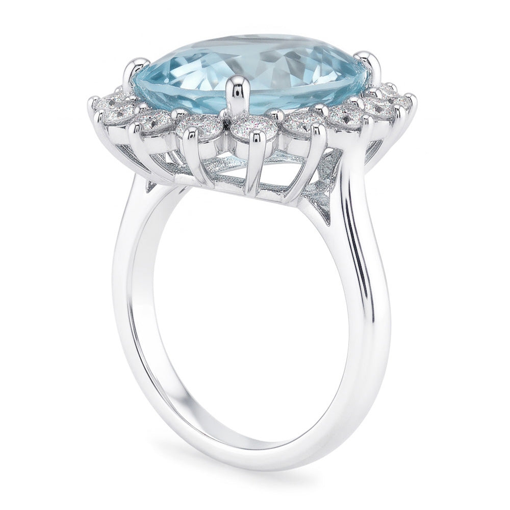 Anello di fidanzamento in oro bianco con acquamarina rotonda e diamanti da 11.50 ct