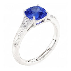 Anello di gioielli con pietre preziose in stile antico Cuscino con zaffiro blu 2 carati