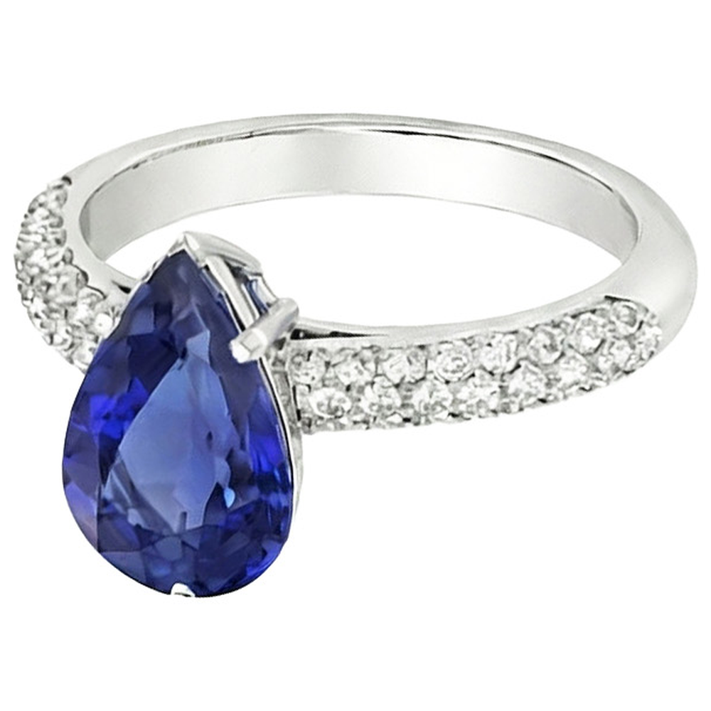 Anello di pietre preziose Pera Zaffiro di Ceylon e pavé di diamanti 5.50 carati