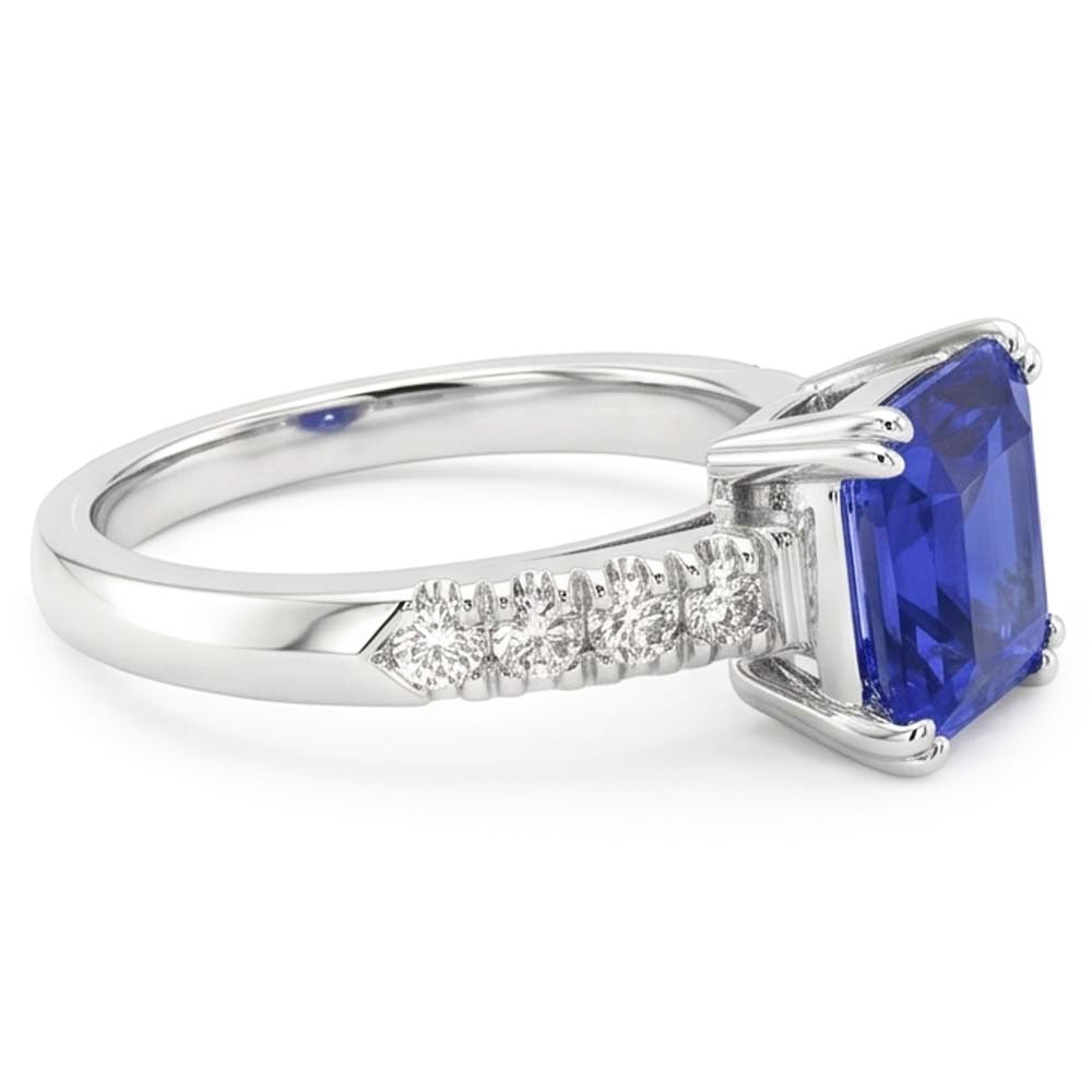Anello di pietre preziose con zaffiro blu brillante incastonato diamanti 2.50 carati