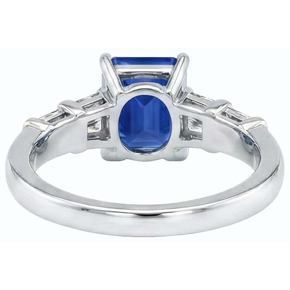 Anello in oro 3 carati con smeraldo e zaffiro di Ceylon con diamanti baguette