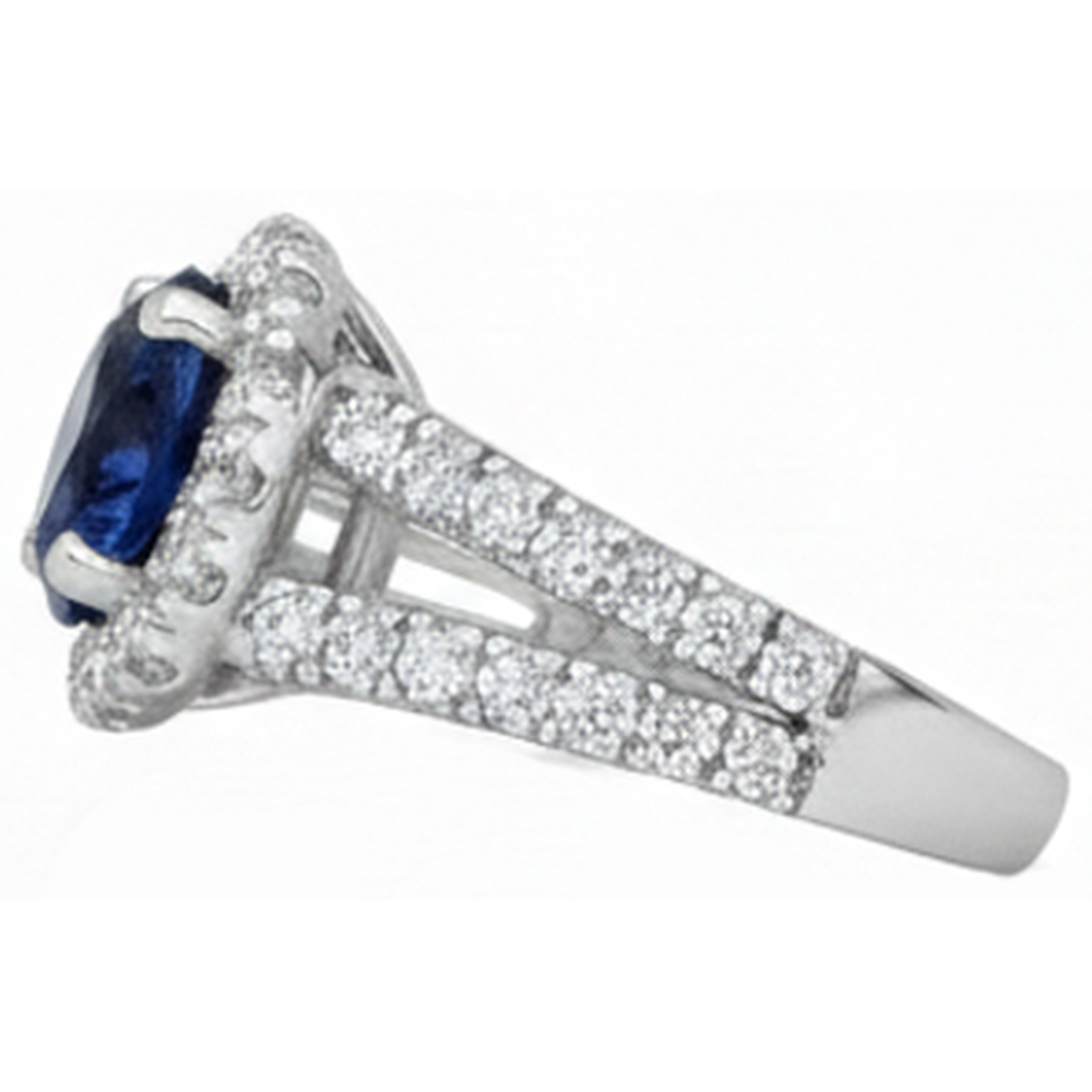 Anello in oro bianco 14 carati con tanzanite a gambo diviso da 3.35 carati con diamanti