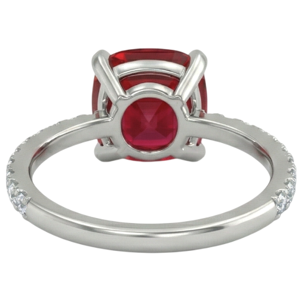 Anello in oro bianco 14K con rubino rosso con diamanti 4.25 carati