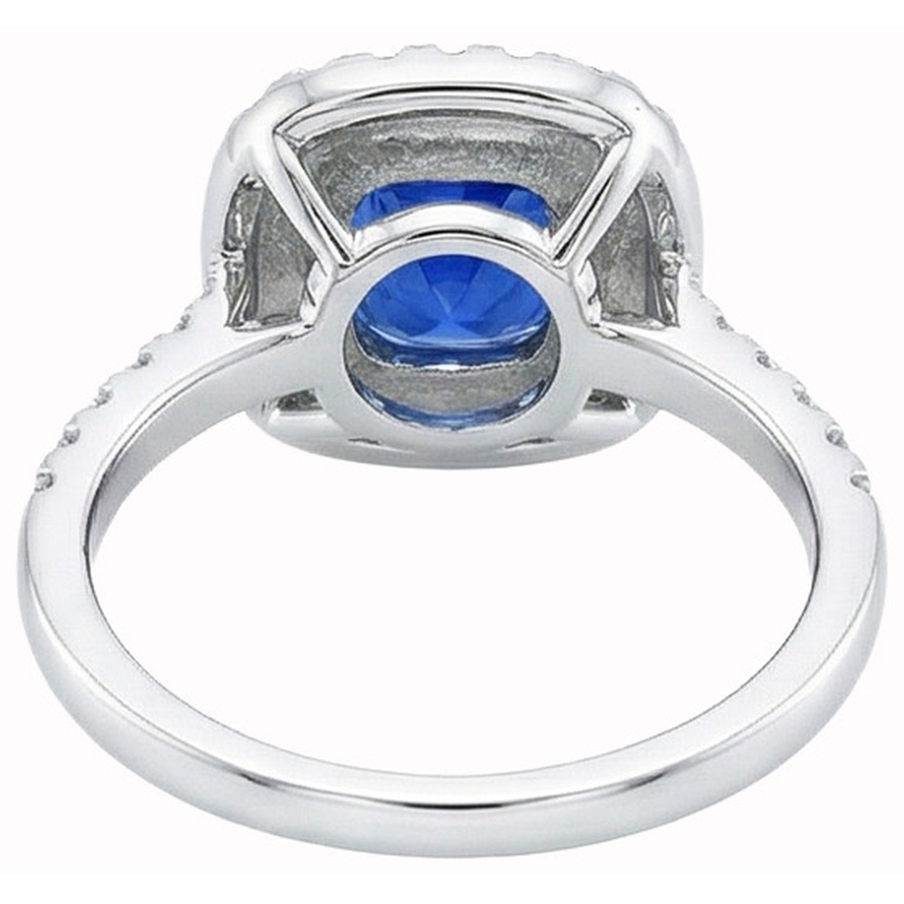 Anello in oro bianco 14K con zaffiro a cuscino blu da 2 ct e diamante rotondo aureola