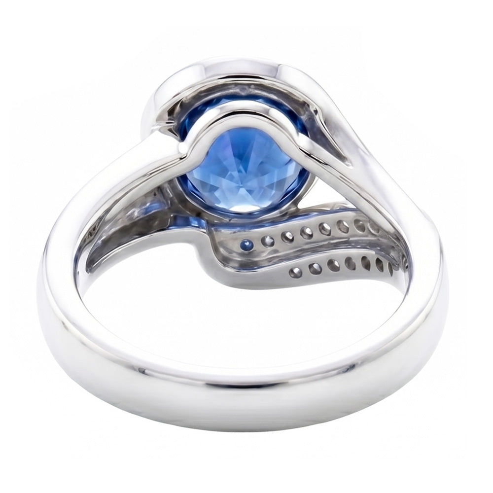Anello in oro bianco 14K con zaffiro blu taglio rotondo e diamanti da 2,50 ct