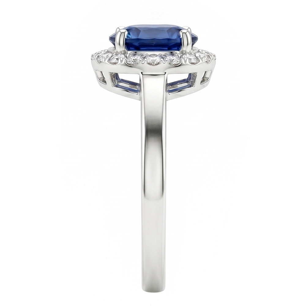 Anello in oro bianco 14K con zaffiro di Ceylon ovale da 2,40 ct e diamanti
