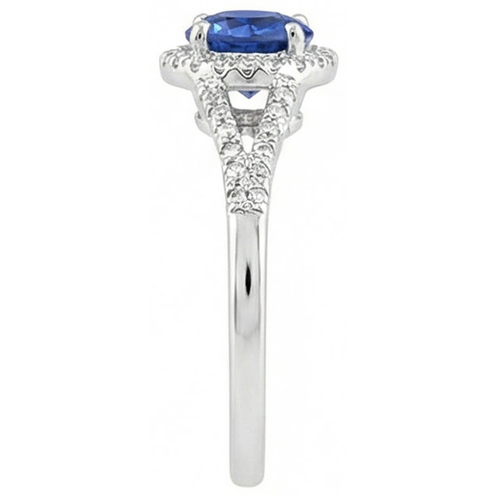 Anello in oro bianco 14K con zaffiro di Ceylon rotondo da 4,50 ct e diamanti