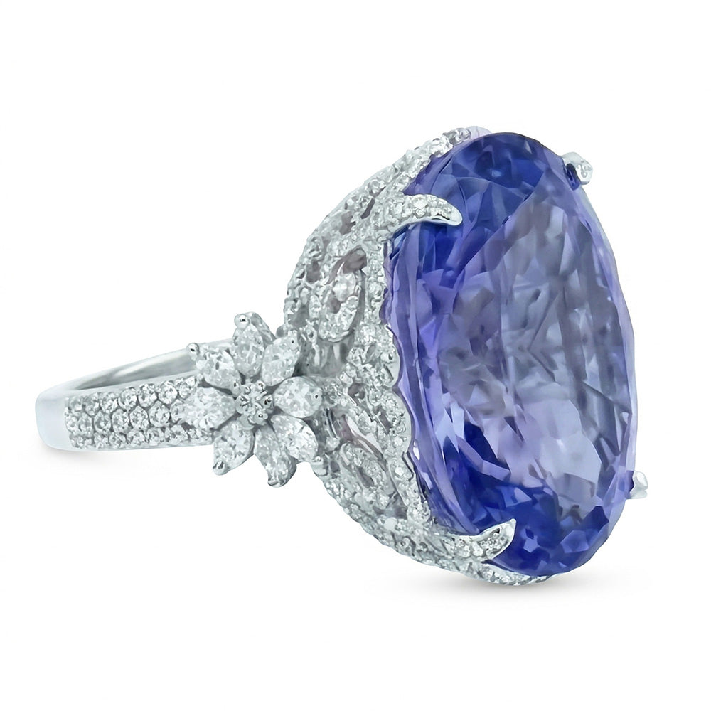 Anello in oro bianco 14K cuscino con zaffiro di Ceylon e diamante 6 carati