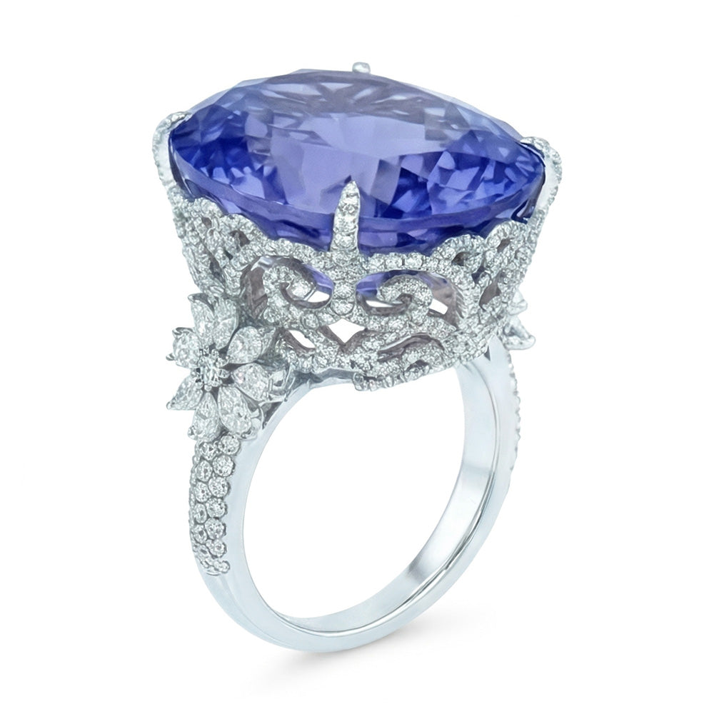 Anello in oro bianco 14K cuscino con zaffiro di Ceylon e diamante 6 carati