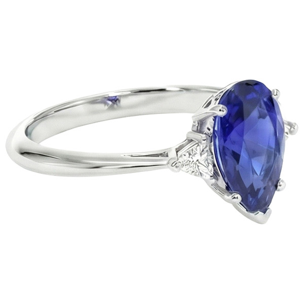 Anello in oro bianco con 3 pietre Zaffiro blu e trilioni di diamanti 2.25 carati