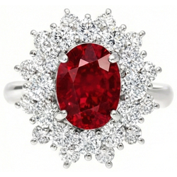 Anello in oro bianco con rubino rosso naturale da 6.50 ct con diamanti