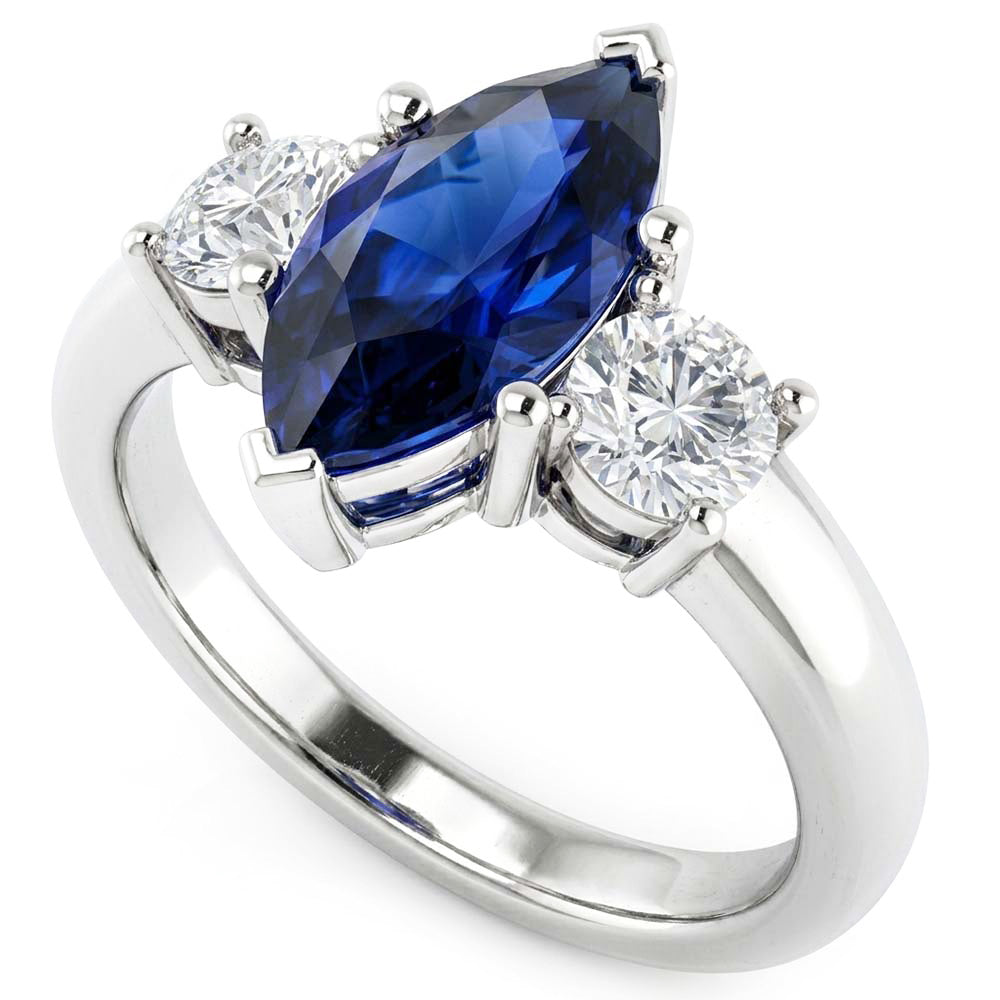 Anello in oro bianco con zaffiri e diamanti a taglio rotondo e marquise da 2.50 ct
