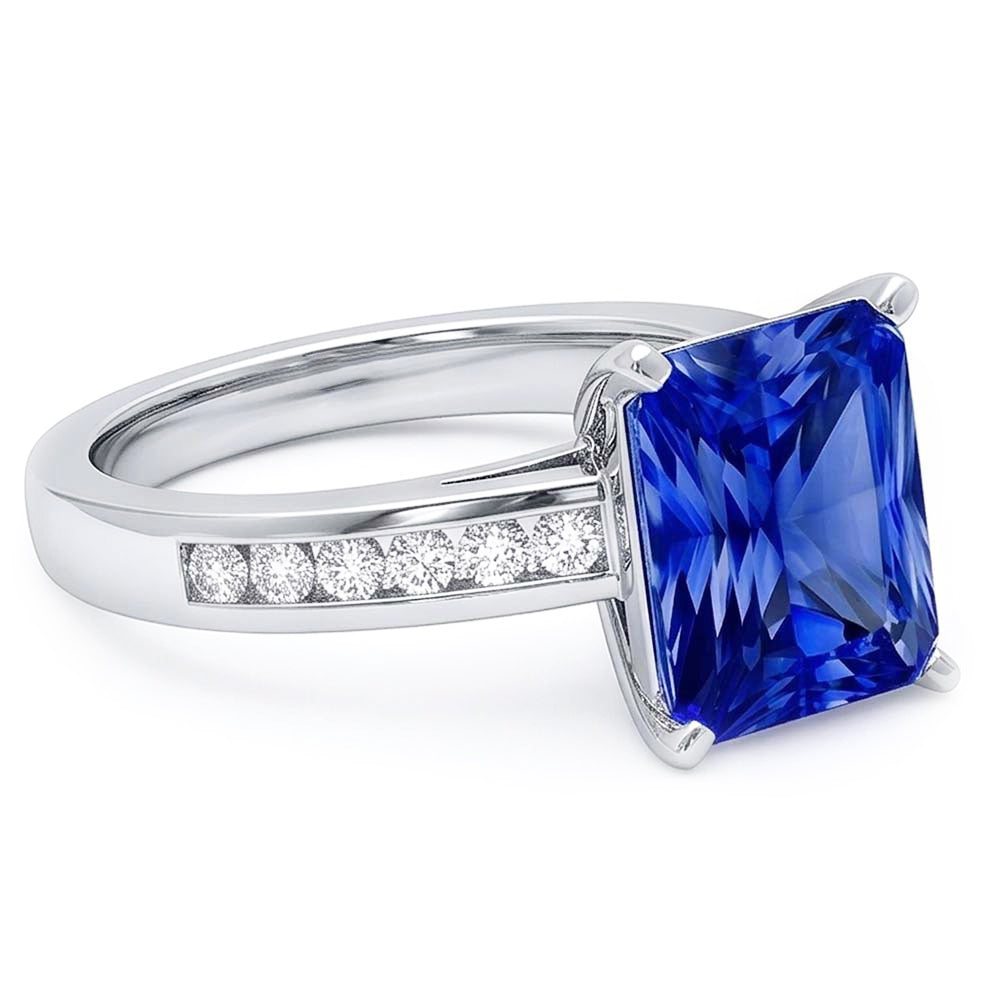 Anello in oro con zaffiro blu anniversario 4 carati con diamanti incastonati