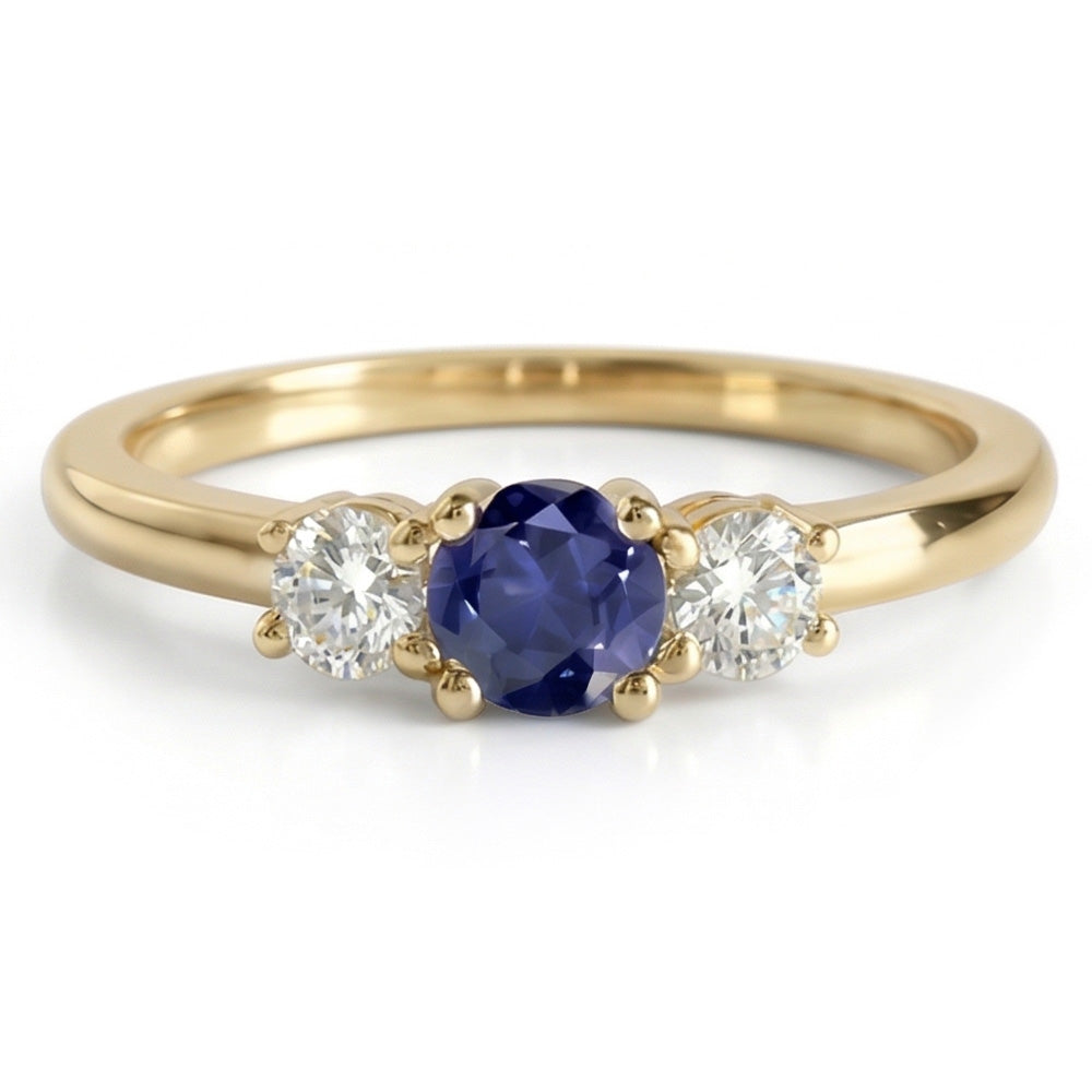 Anello in oro giallo 14 carati con 3 pietre. zaffiro blu rotondo e diamanti da 1,50 carati