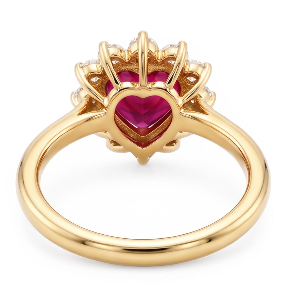 Anello in oro giallo 14K con rubini e diamanti a taglio cuore da 2,25 carati