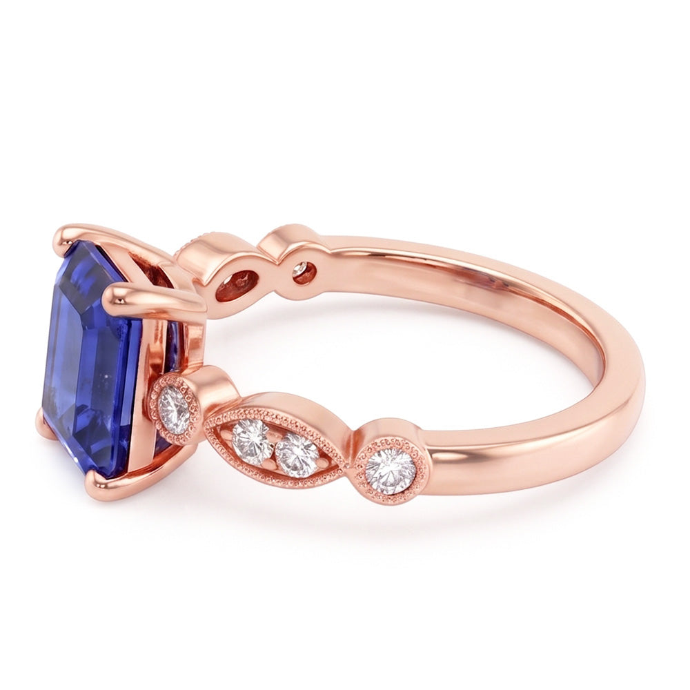 Anello in oro rosa con pietre preziose e zaffiro blu smeraldo con accenti 3,50 carati