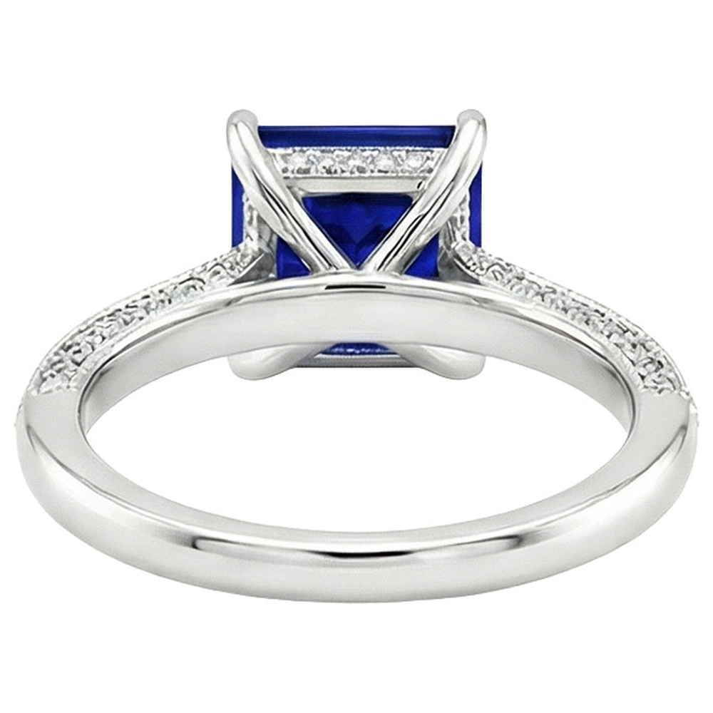 Anello in oro stile antico con diamanti e zaffiri blu principessa 4.50 carati