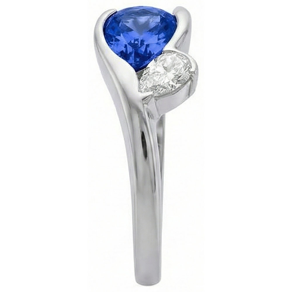 Anello in oro stile antico da 2,01 carati con diamante a pera tanzanite