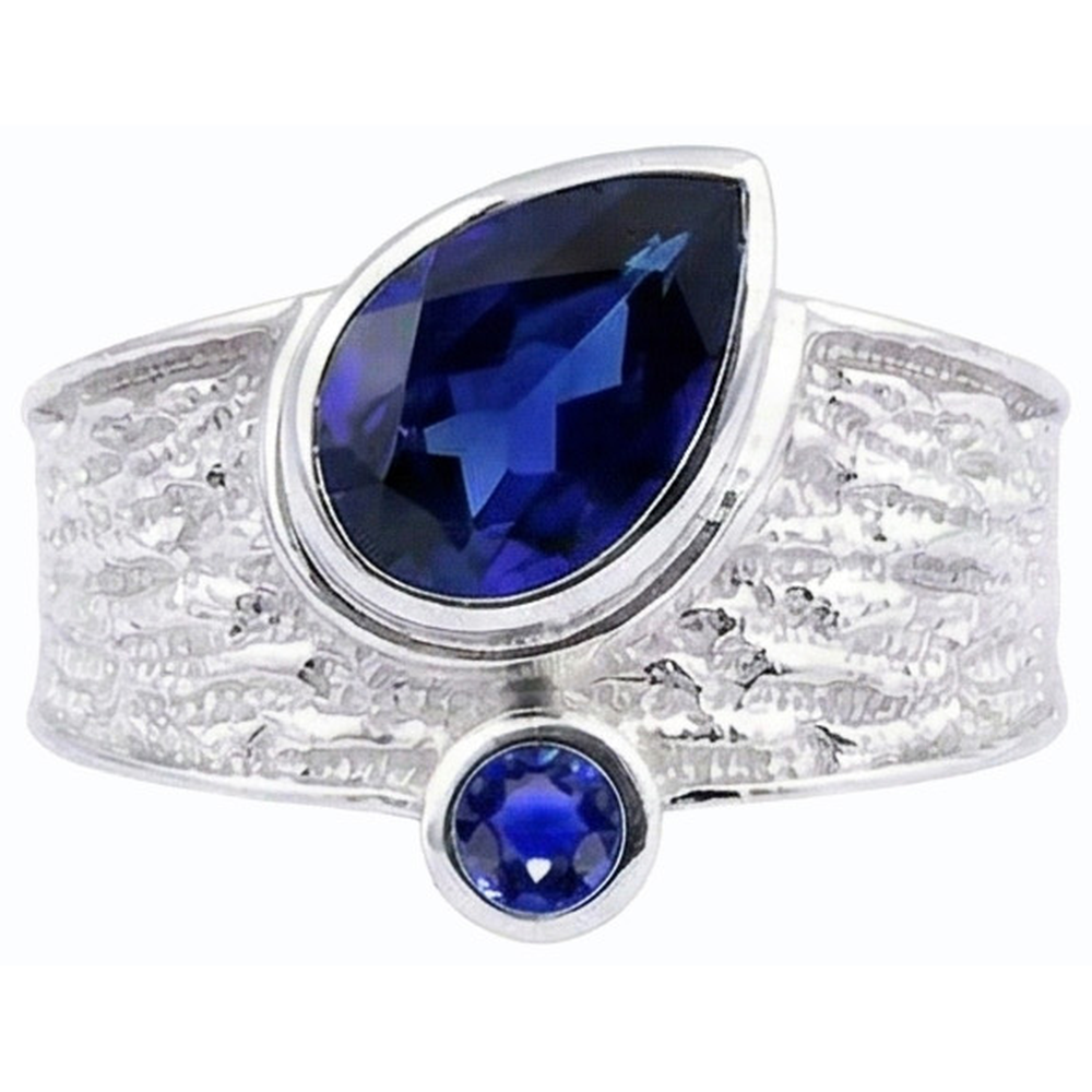 Anello in pietra preziosa con zaffiro di Ceylon. stile antico. 2.75 carati. gioielli da donna
