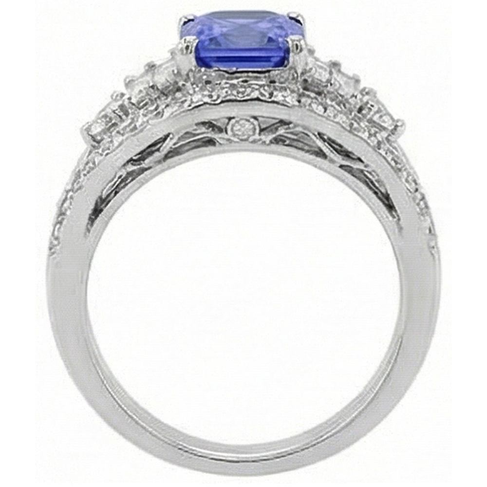 Anello in zaffiro con diamante rotondo. occhiello aperto. gambo diviso. 2.50 carati