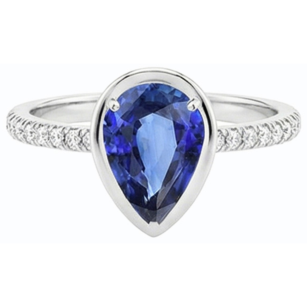 Anello incastonato di pietre preziose con zaffiro blu e diamanti 3.50 carati