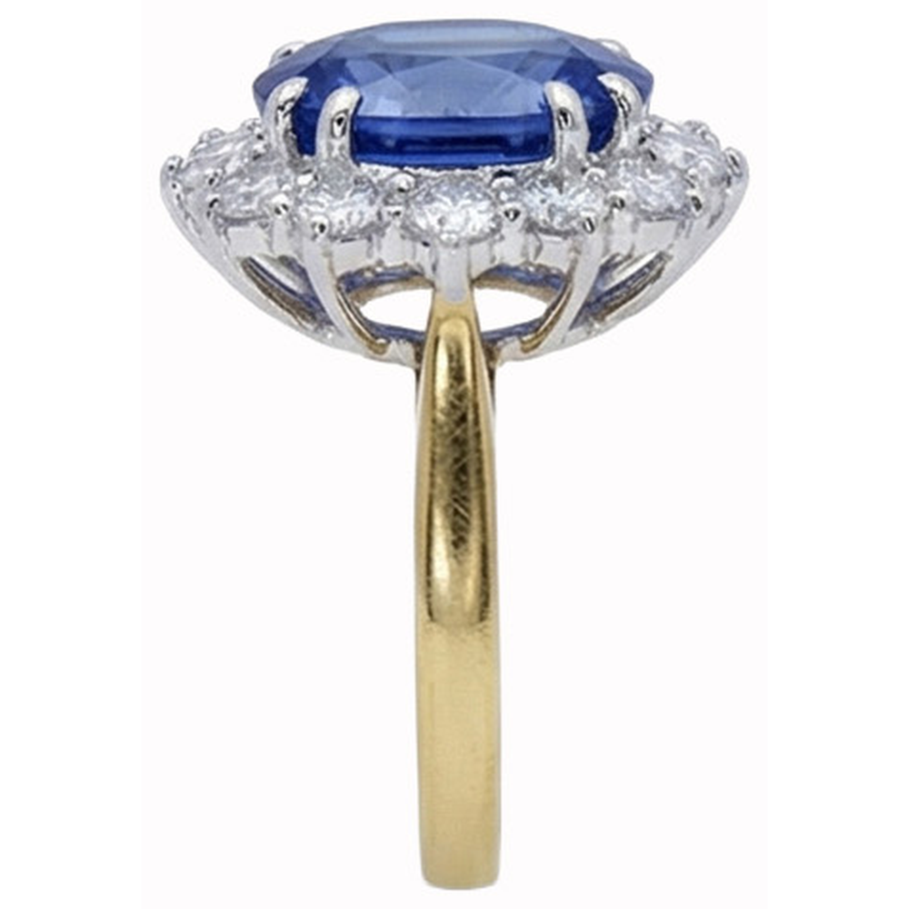 Anello ovale con zaffiro di Ceylon e diamanti da 8,50 ct Anello in oro bianco bicolore 14K