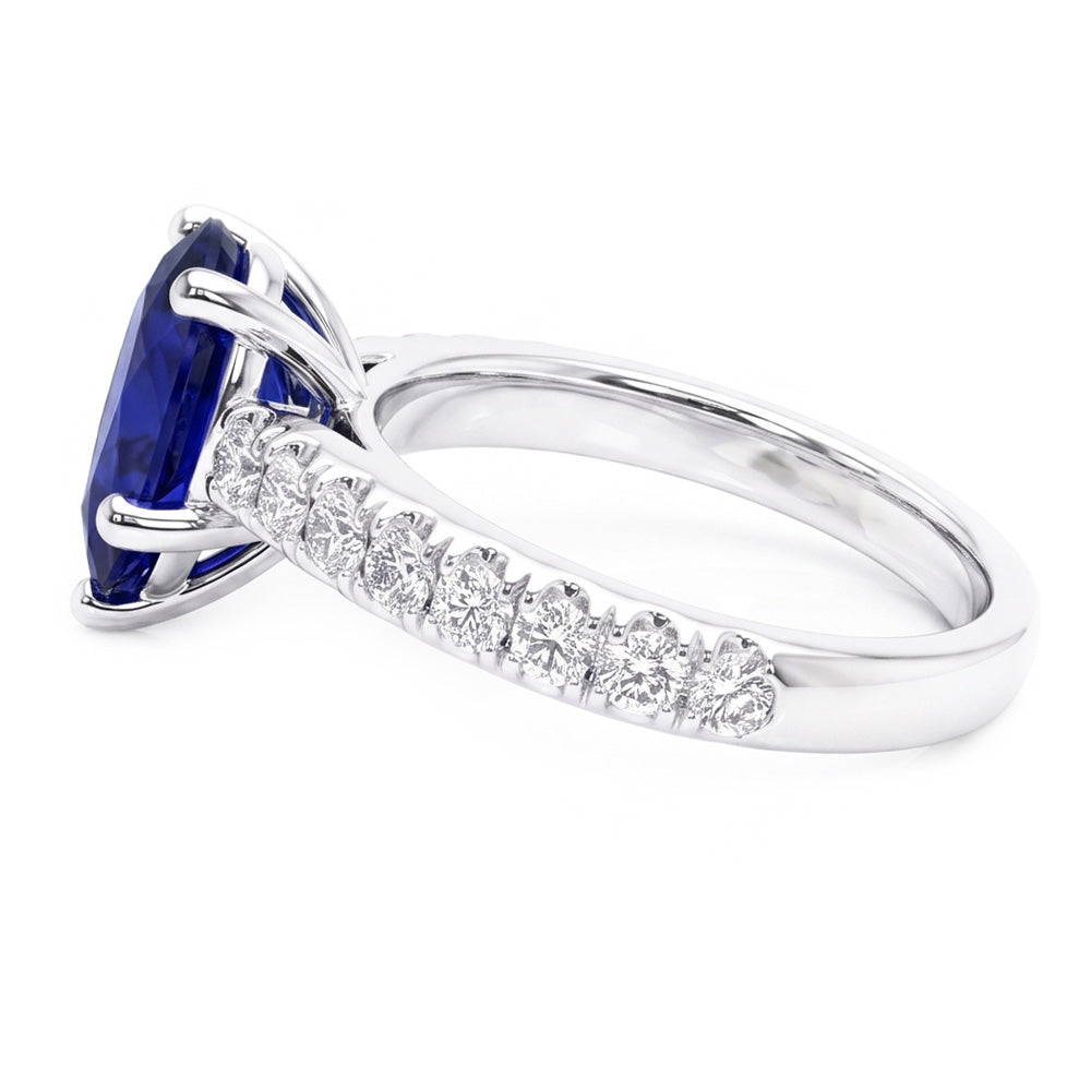 Anello solitario a goccia con accenti di zaffiro blu da 2,50 carati in oro bianco 14K