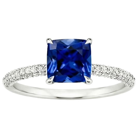 Anello solitario con accenti di diamante a cuscino con zaffiro blu da 3,25 carati