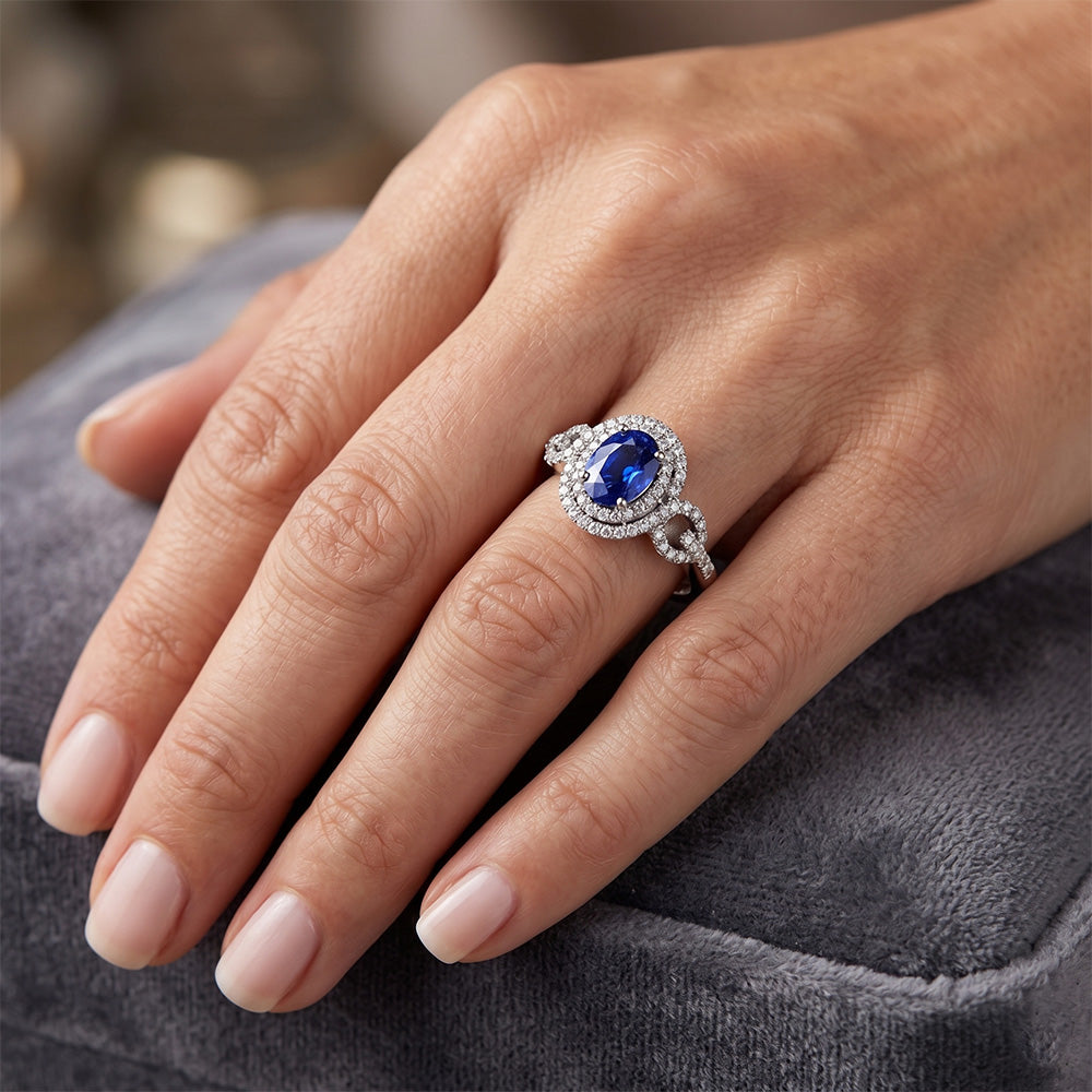 Anello solitario con zaffiro da 3,25 carati accenti diamante WG in oro 14K