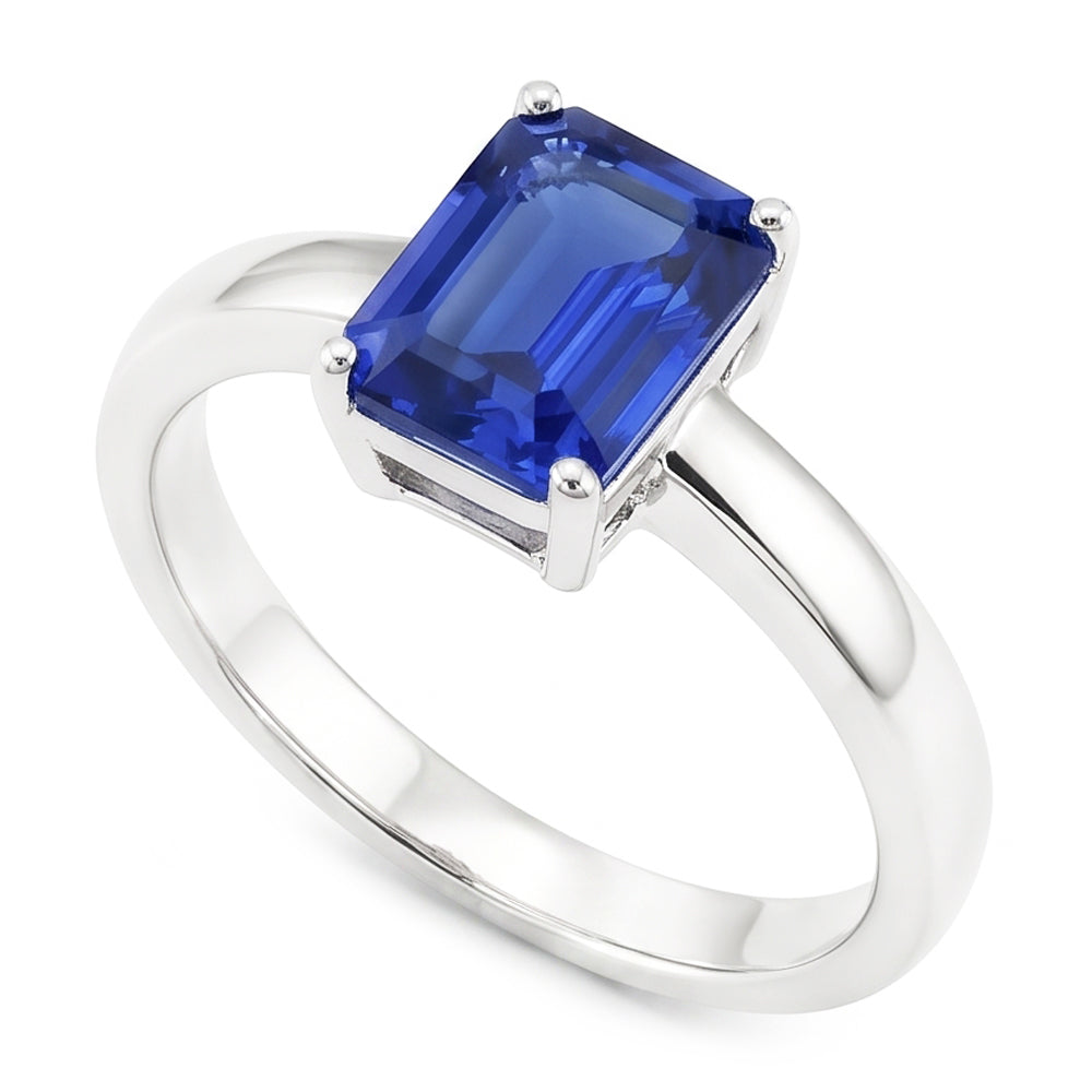 Anello solitario con zaffiro dello Sri Lanka a forma di smeraldo da 1,50 carati