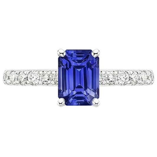 Anello solitario con zaffiro dello Sri Lanka da 4,25 carati e accenti di diamanti