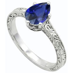 Anello solitario pera blu zaffiro stile antico 2 carati oro