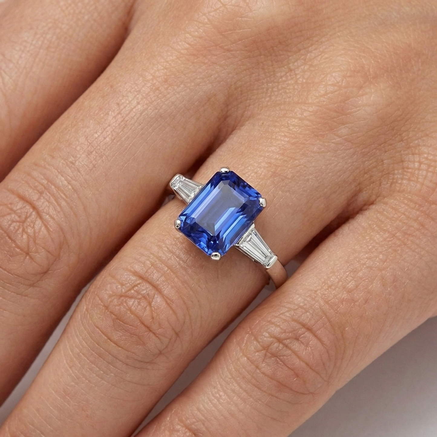Anello Anniversario Zaffiro Taglio Radiante & Diamanti Naturali Autentici ( non creati in laboratorio ) Baguette 3.50 Carati