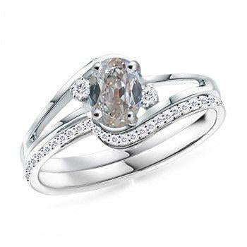 Anello Con 3 Genuino Diamanti A Taglio Ovale In Stile Vecchia Miniera Con Gambo Diviso 1.50 Carati