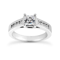 Anello Con Cesto Di Genuino Diamanti Da Vecchio Minatore Taglio Rotondo E Quadrato, Oro 2,50 Carati