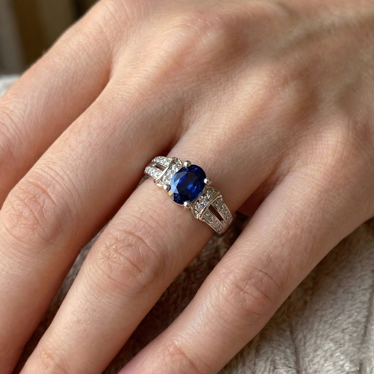 Anello Con Gemme Dello Sri Lanka