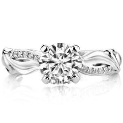 Anello Con Naturale Diamante Rotondo Con Gambo Ritorto Da 2 Carati Con Accenti