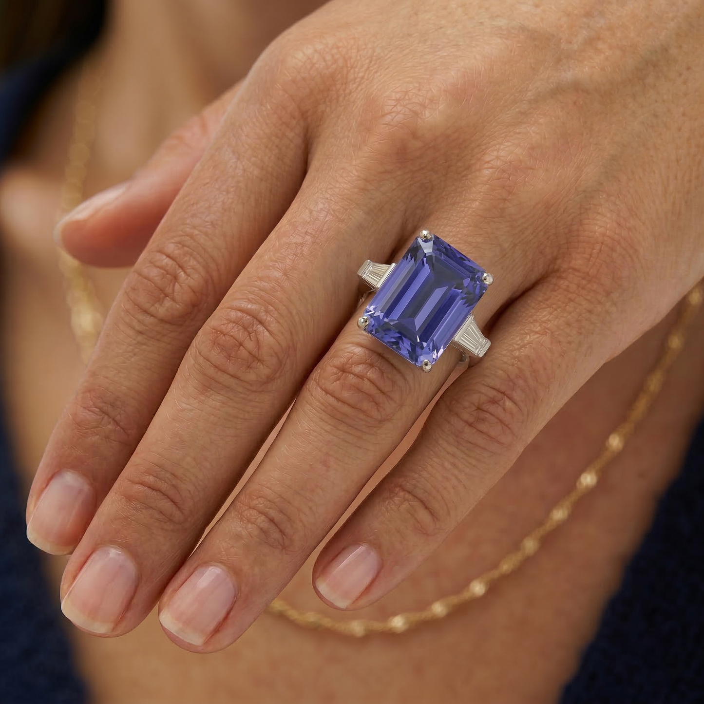 Anello Con Zaffiro Da 11 Carati