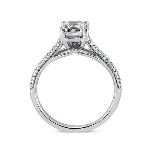 Anello Da 2.25 Ct Con Naturale Diamanti Rotondi Brillanti Incastonati Con Accenti