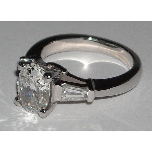 Anello Da Donna Con Naturale Diamante Taglio Ovale 3 Pietre Oro Bianco 2.01 Carati