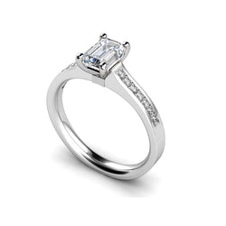 Anello Di Fidanzamento Con Smeraldo Scintillante E Genuino Diamante Taglio Rotondo Da 1,51 Ct