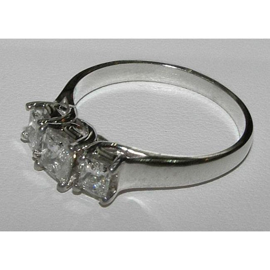 Anello Di Fidanzamento Con Vero Diamante Taglio Principessa Da 2.01 Ct. Tre Pietre