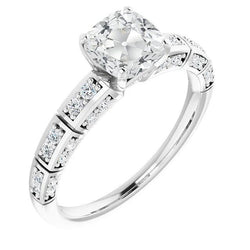 Anello Di Fidanzamento Fantasia Rotondo E Cuscino Con Genuino Diamante A Taglio Vecchio Miniera 7 Carati