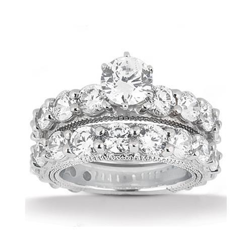 Anello Di Fidanzamento In Stile Antico Con Naturale Diamanti. 6.75 Carati. Oro Bianco 14K