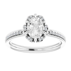 Anello Halo Con Accenti Ovale Con Naturale Diamanti A Taglio Antico, 6 Punte, 4,50 Carati